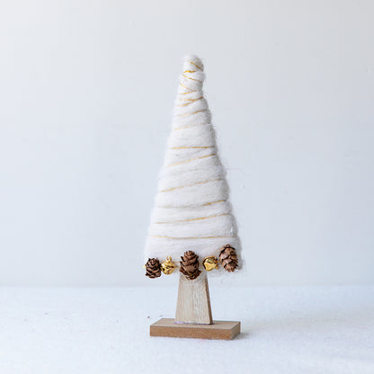 The Wool Christmas Figurine Collection