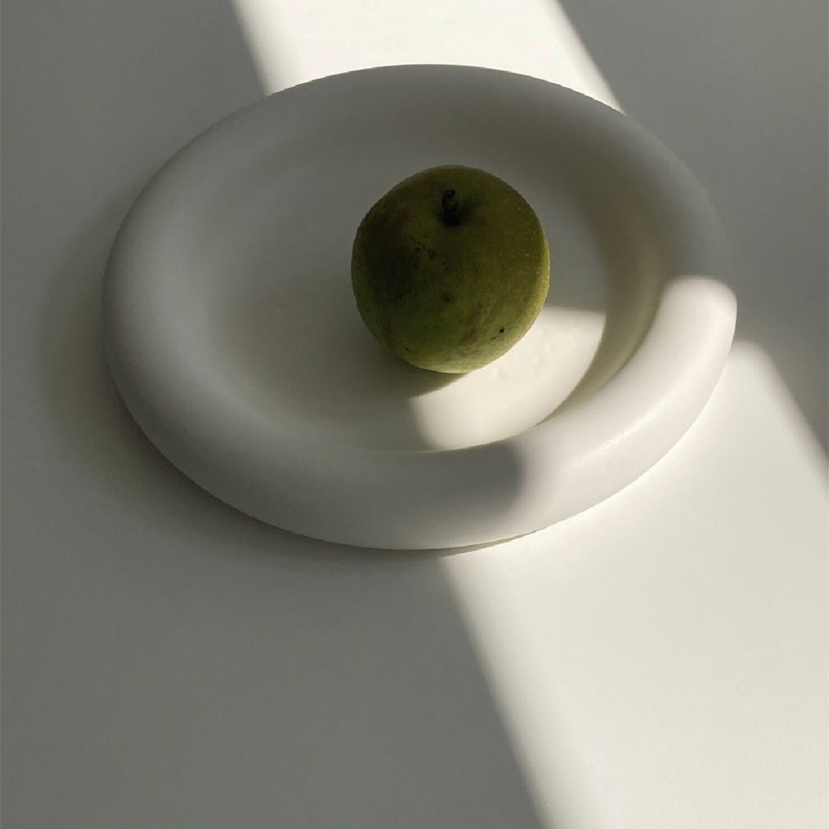 Matte Glazed Curve Dish