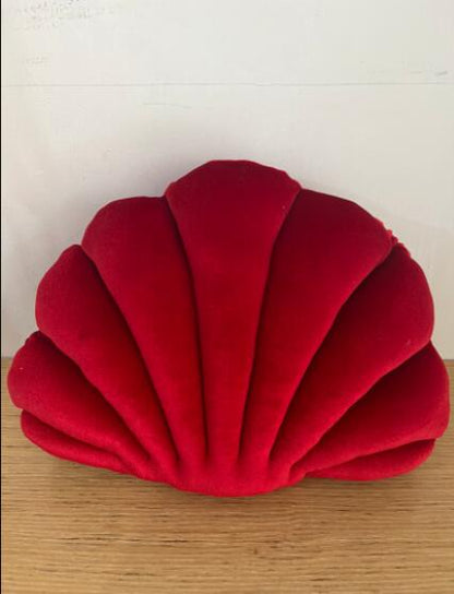 Velvet Shell Pillow