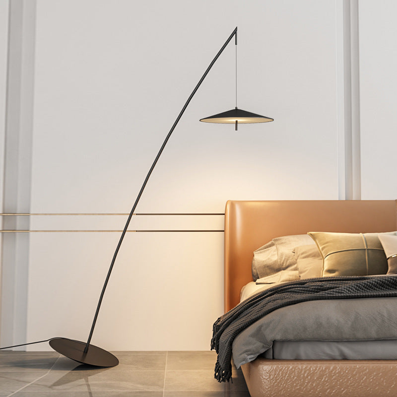 Leaning Floor Lamp