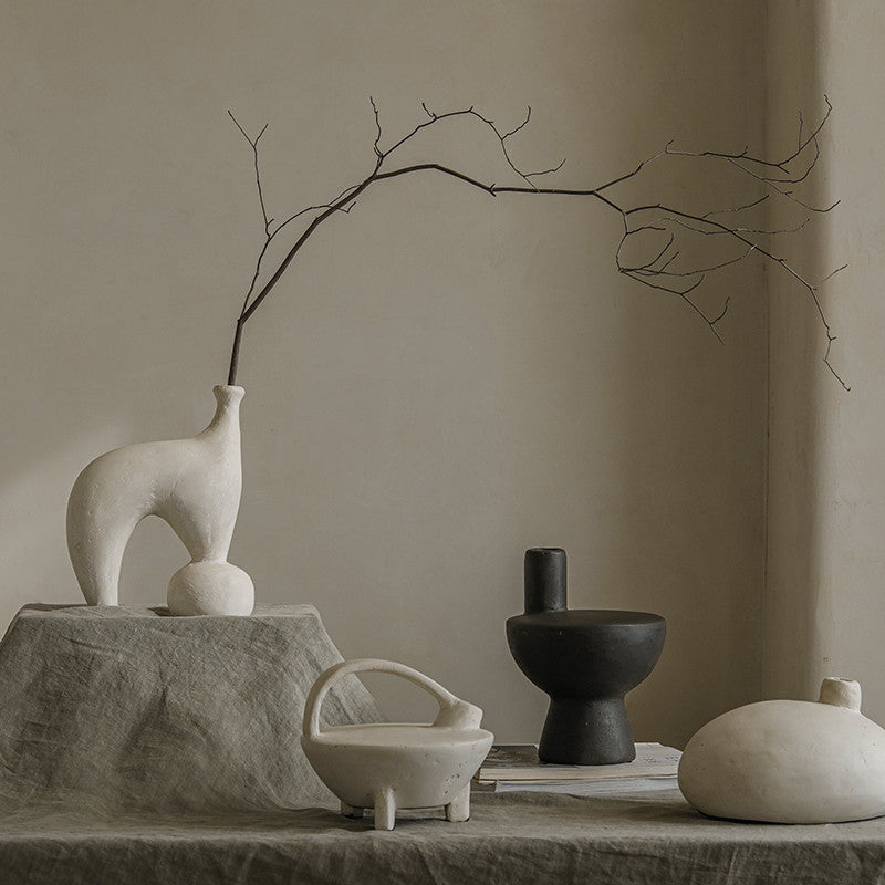 Glode Black And White Pottery Collection